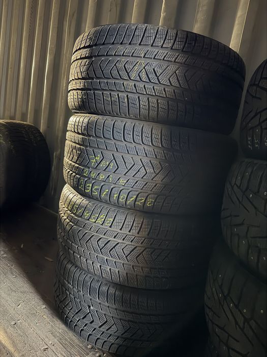 295/40/20+265/45/20 Pirelli