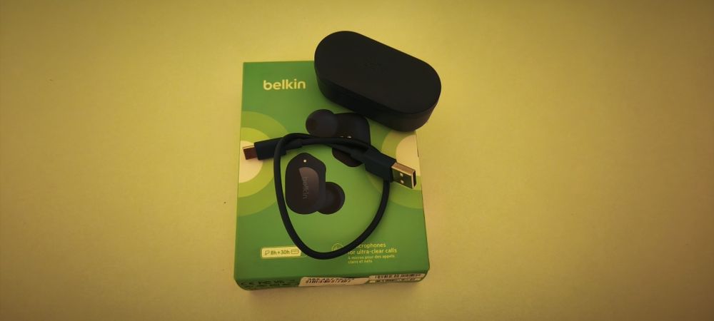 Auriculares Belkin Soundform Play