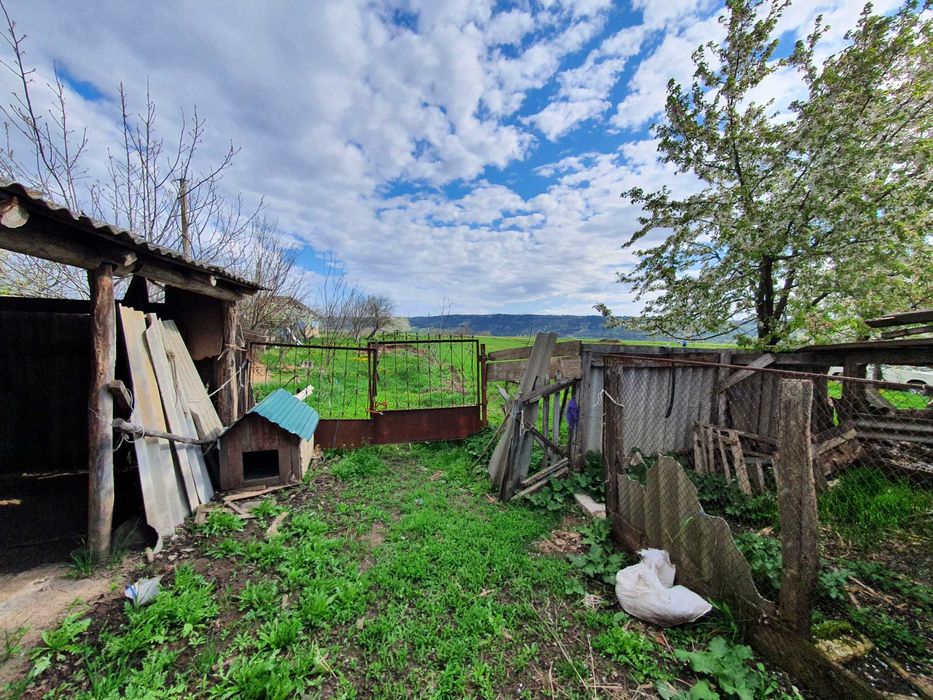 Продам будинок Сокиряни (с.Волошкове, біля р.Дністер)