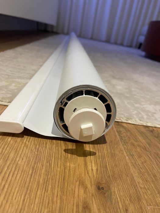 4 Estores de rolo blackout branco