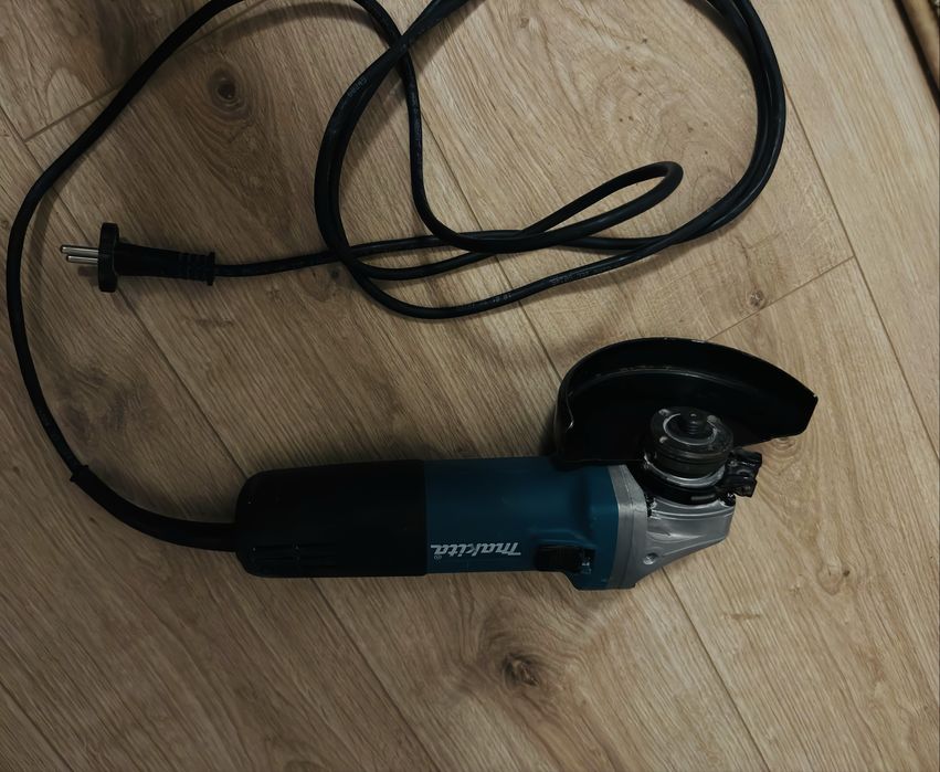 Szlifierka Makita 9558HNR 125mm 840W