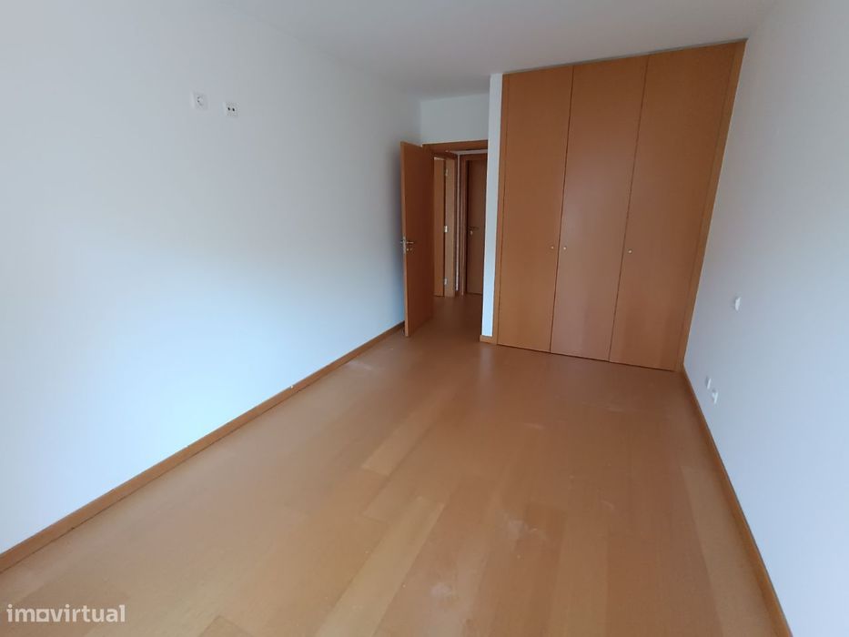Apartamento T2 em Coimbra (Quinta da Portela)