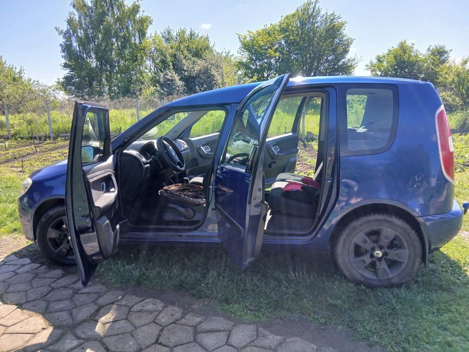 Продам Skoda Roomster