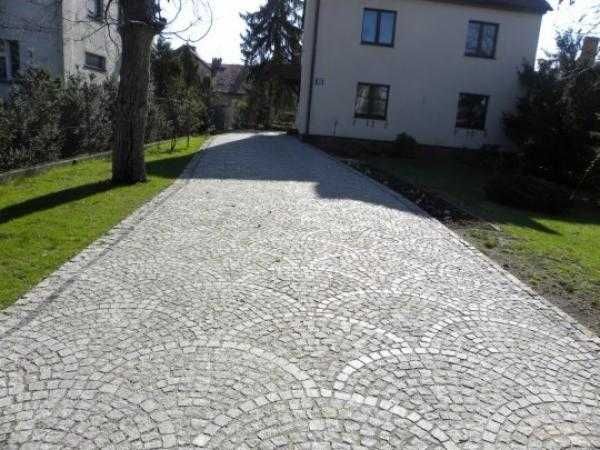 Brukarstwo , układania kostki brukowej