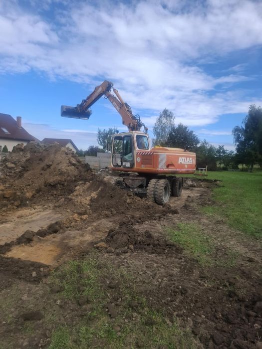 Usługi koparką i usługi koparko-ładowarką