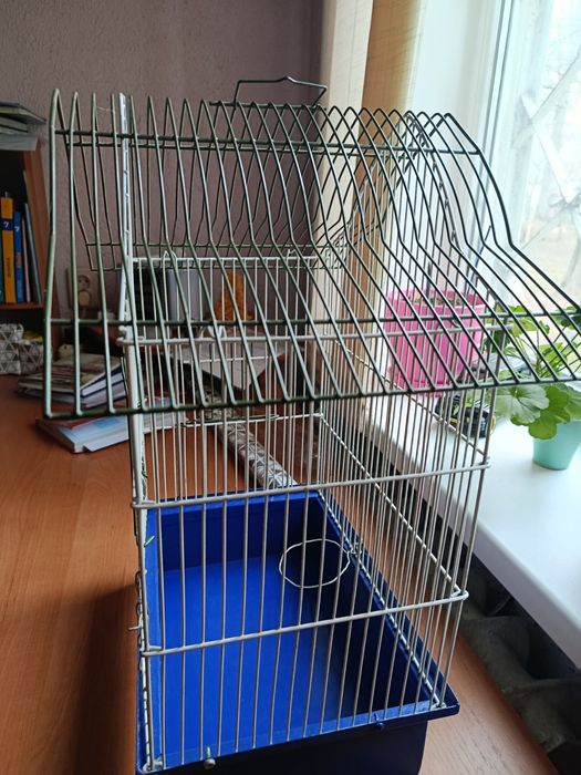 Продається клітка