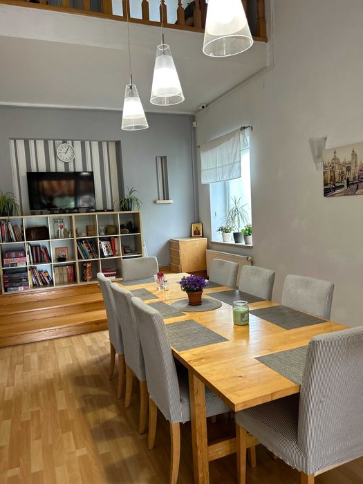 Проживання у Варшаві. Дешево. Різні райони Хостел. Дзвоніть