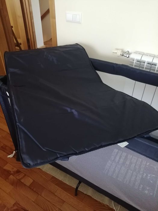 Cama de viagem Brevi em óptimo estado
