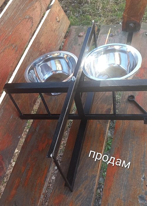 Кормушка Годувальниця для собаки