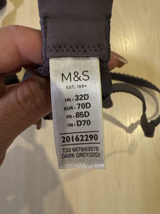 Продам бюстгалтери