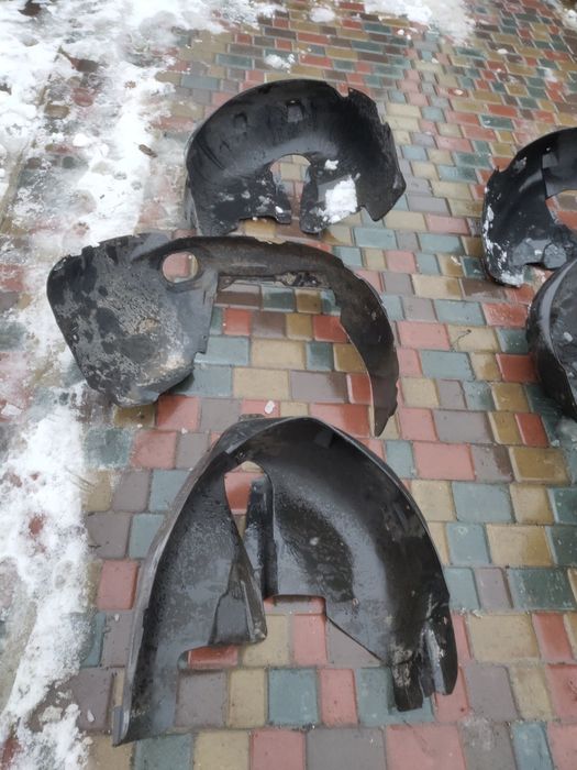 Подкрылок задний левый правый vw passat b5 универсал оригинал