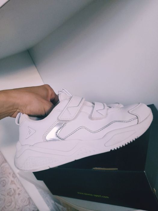 Кросівки Demix Білі 34р.