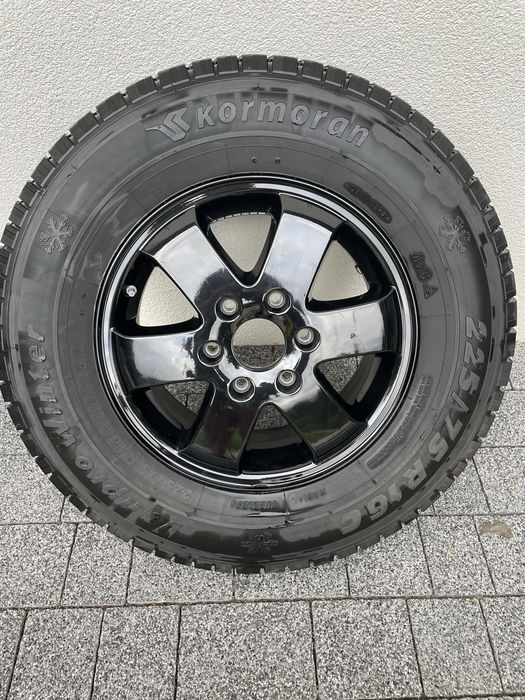 Kola Mercedes Sprinter Kamper 255/75R16C Felgi 6 1/2J x 16 H2 ET62