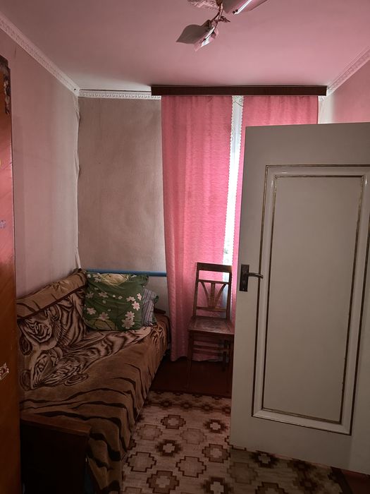 Продаж будинку з ділянкою 25 соток  с. Небелиця, Київська область