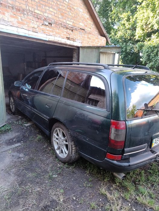 Опель Омега Б (Caravan) 1996р.