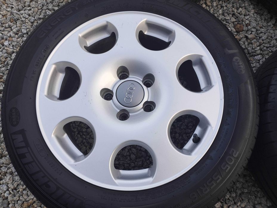 Oryginał AUDI 5x112r16 Golf A3 Touran A4 Passat Octavia Exeo Caddy