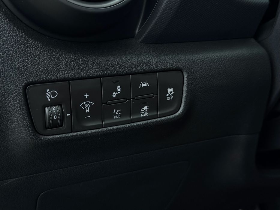 Hyundai Kona Electric 2020р.в, рест,  в комплектації Top+. 64 кВт