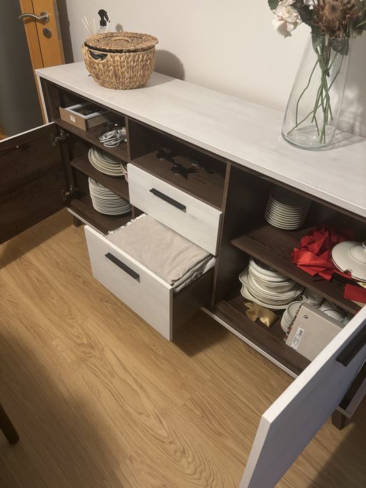 Móvel / Aparador (Conforama)