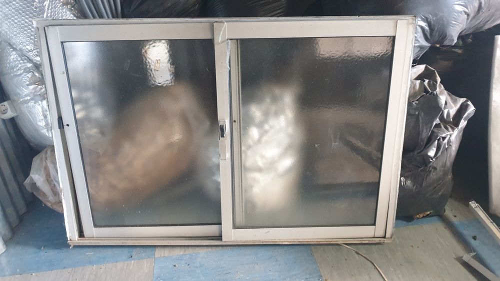 Janelas aluminio com estore