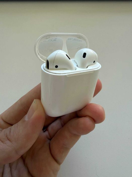 Apple Airpods 2nd Generation