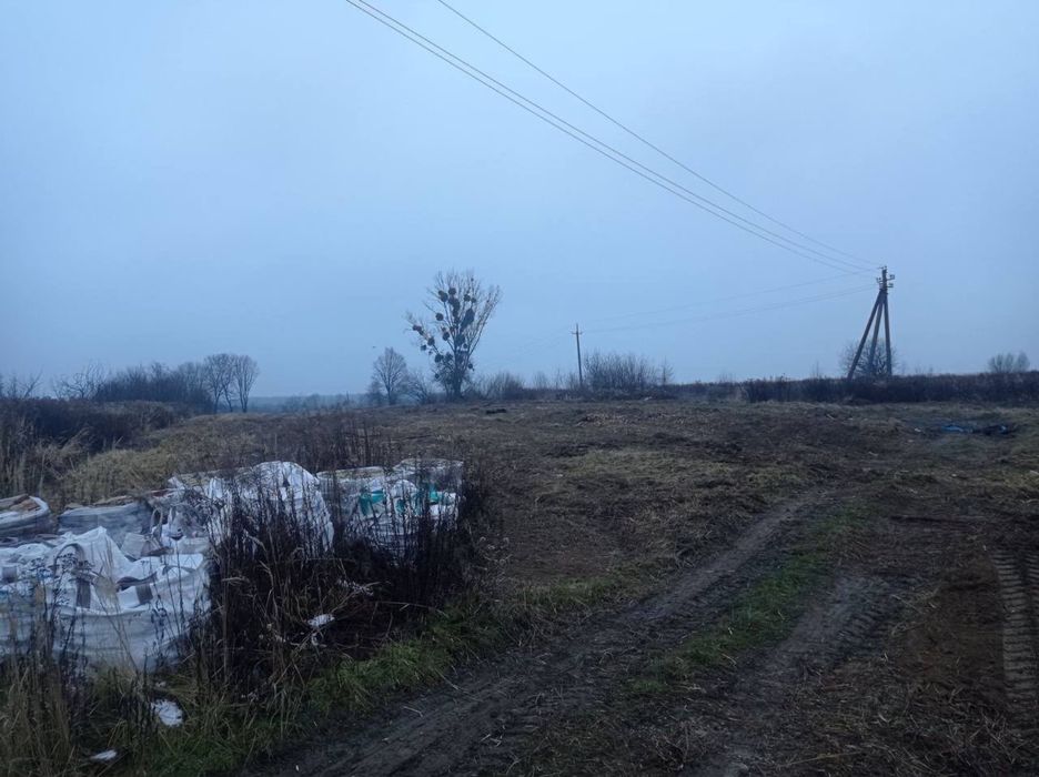 Земельна ділянка Конопниця.