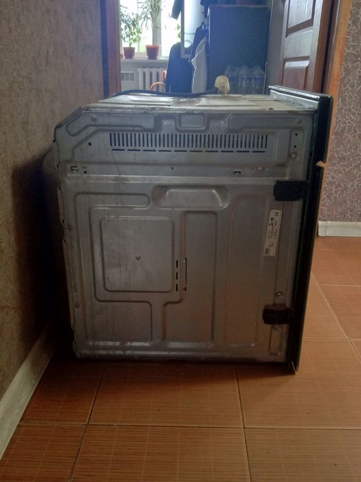Духовой шкаф Hot Point Ariston