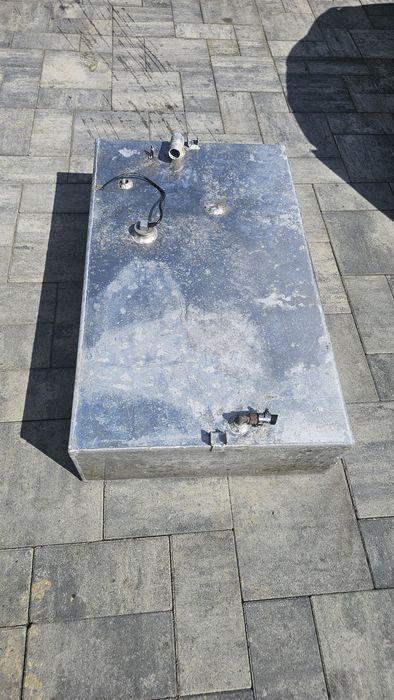 Zbiornik aluminiowy z Łodzi motorowej z wskaźnikiem
