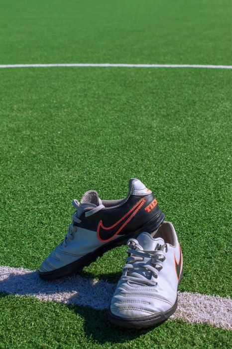 Футбольні сороконіжки / NIKE TIEMPO / 34 розмір