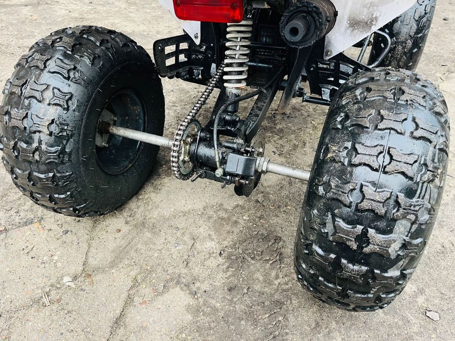 Quad ATV Bombardier 150 3+1