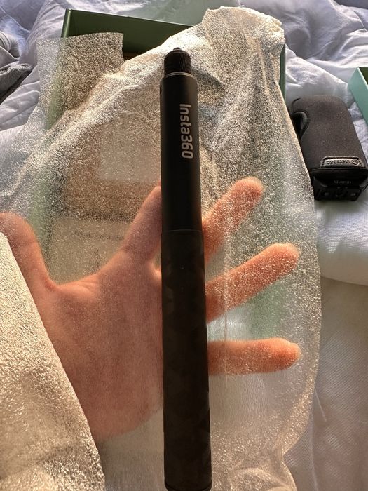 Insta360 X3 com stick e tripé
