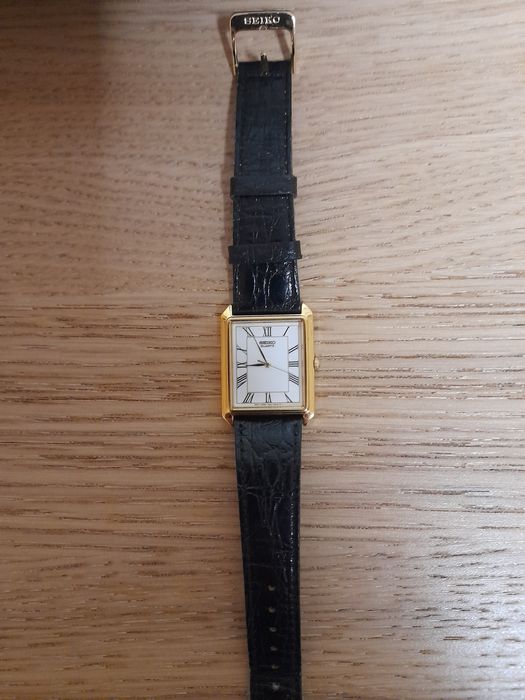 Seiko  quartz retangular