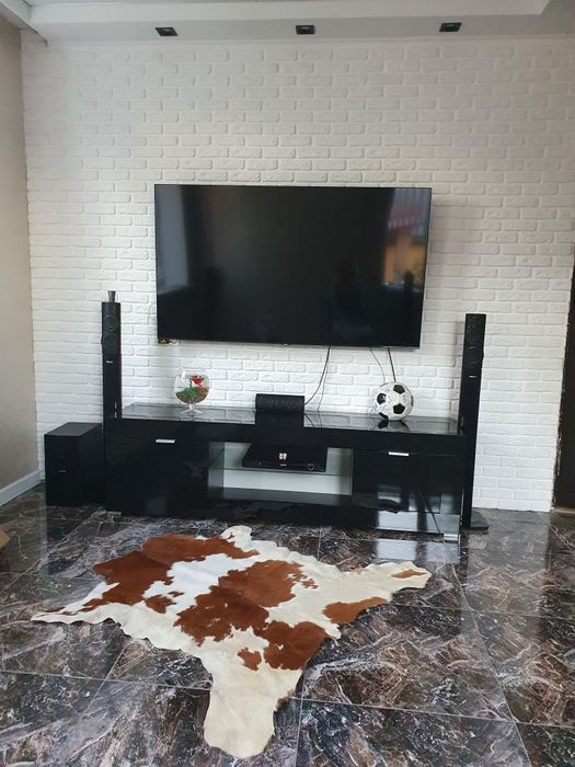 Продам дім в Ізюмі,з ремонтом,,90 кв.