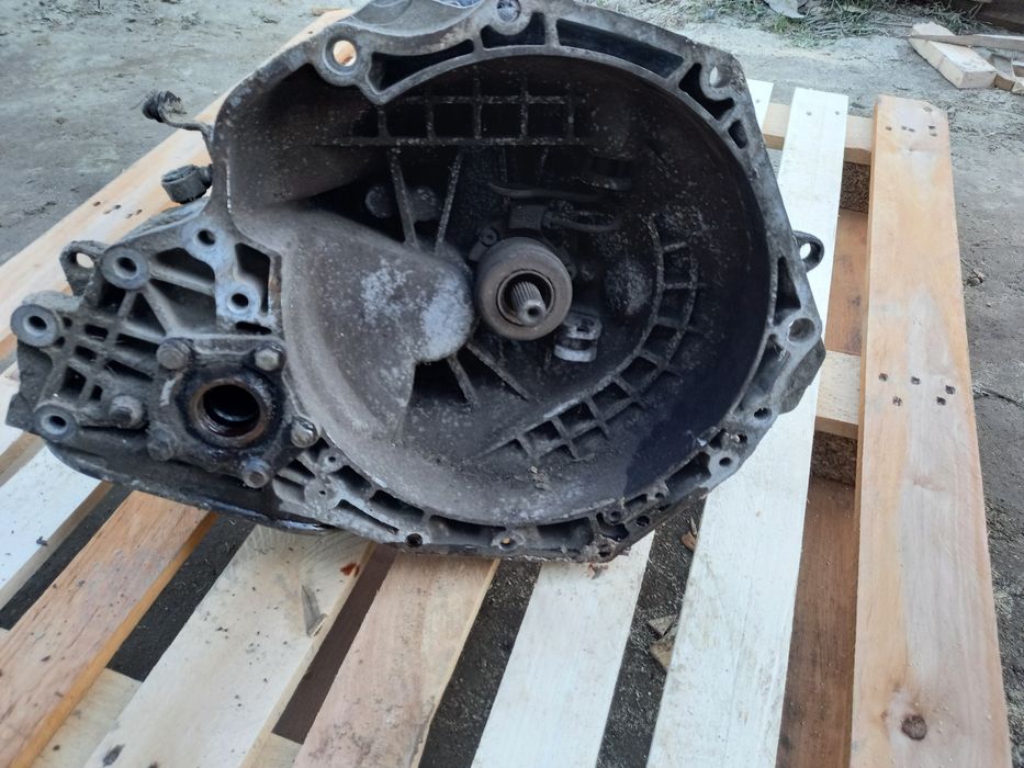 Коробка передач опель  f18 w374+ opel astra g vectra b 2.0 dti