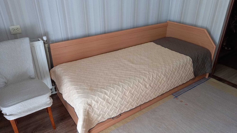 Здається по добово, квартира біля термального басейну.