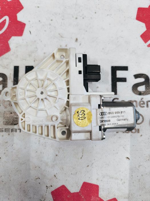 Motor Elevador de Vidro Traseiro Esquerdo AUDI A4 B8