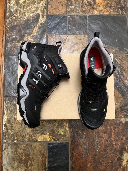 Ботинки Adidas Terrex Fast R Mid Gtx