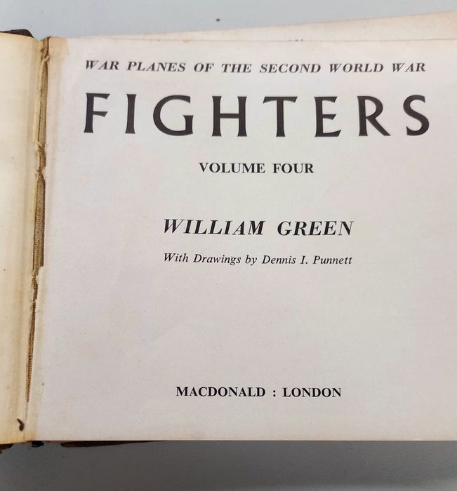 Fighters, de William Green, vol. 1 & 4