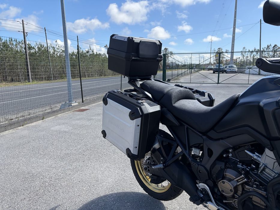 Honda África Twin DCT - Banco JNSEATS, Vidro Alto GIVI