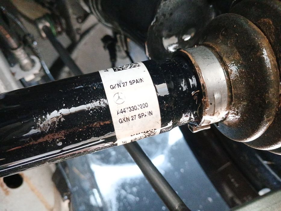 Transmissão frente esquerda MERCEDES-BENZ eVito Van (W447)