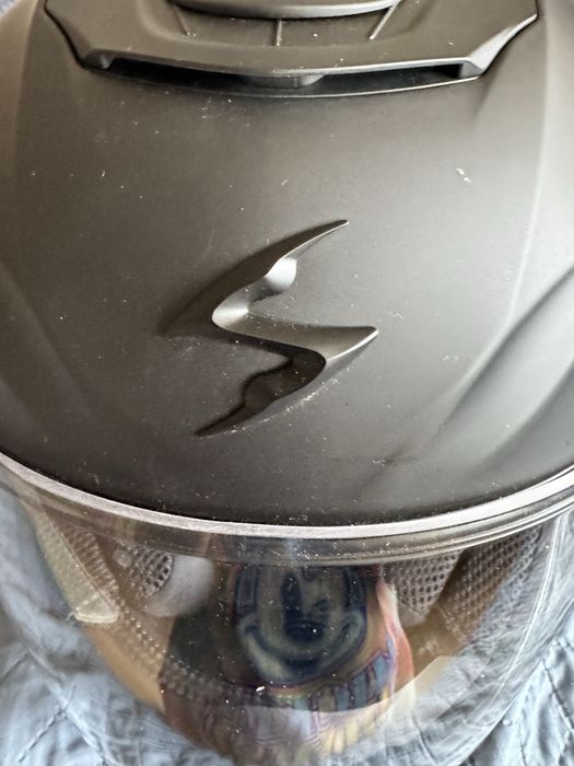 Мотошолом Scorpion S