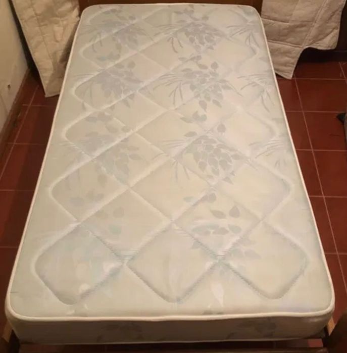 Colchão cama de solteiro