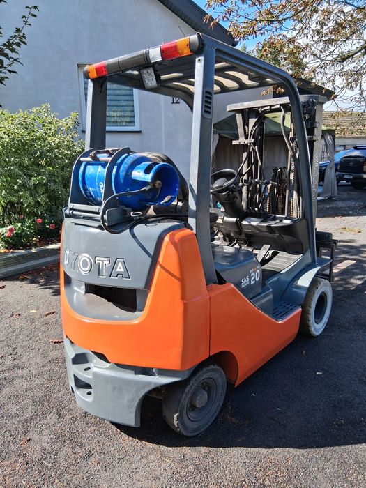 Toyota 02-8FGKF20 Wózek widłowy Triplex