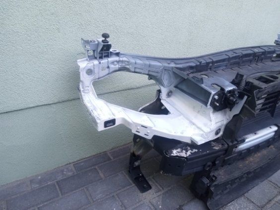 Pas przedni Ford Mondeo MK5 Lift