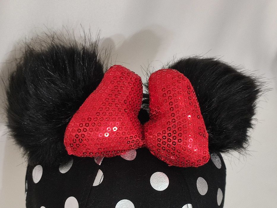 Нова кепки с помпоном, бантом  Disney mini Mouse