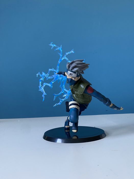 Escultura detalhada Kakashi de coleção