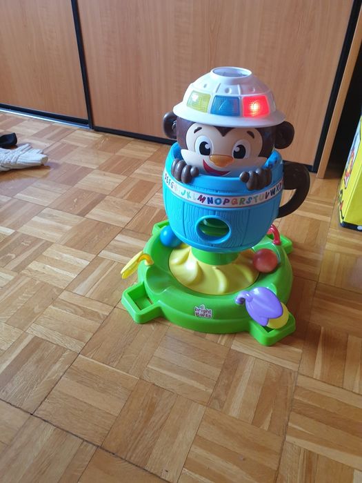 Małpka grojąca bright atarts
