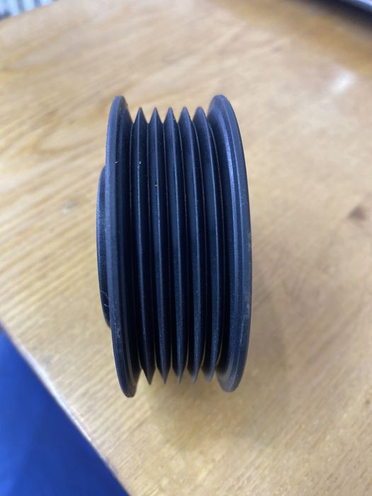 Ролик паразитный DAYCO APV2112. Mercedes-Benz.