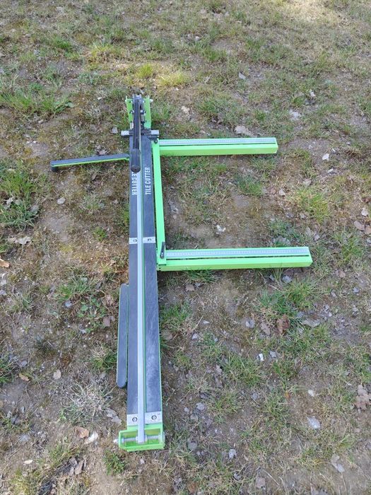 Przecinarka do glazury terakoty gresu