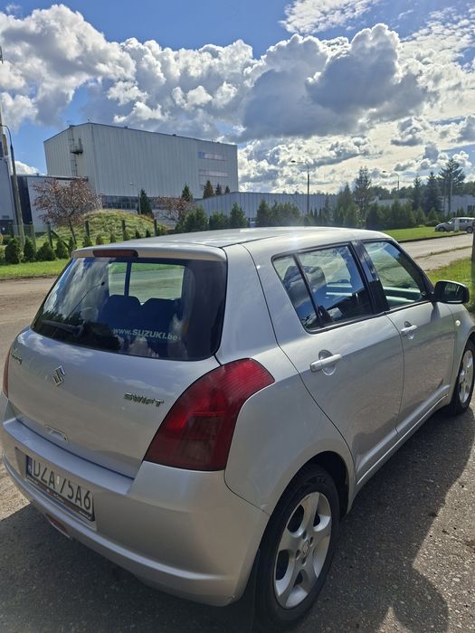 Suzuki Swift 1.3 benzyna klima