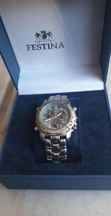 Relógio Festina cronógrafo